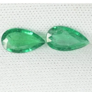 1.68 ct LUSTROUS BEST ZAMBIAN COLOR NATURAL EMERALD PAIR See Video GB - Bild 1 von 3