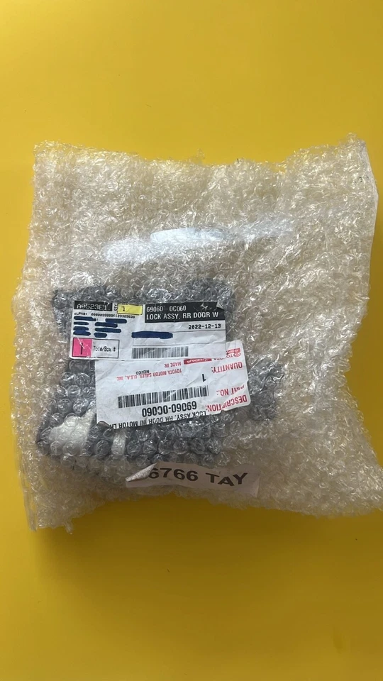 07 14 21 TOYOTA TUNDRA PUERTA TRASERA PESTILLO ACTUADOR LADO IZQUIERDO 69060 0C060 Foto 1 de 4