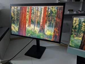 LG UltraFine 27MD5KL 27" 5K Ultra HD LED Monitor - Picture 1 of 4