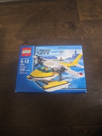 LEGO CITY: Seaplane 3178 Pilot Mini Figure Windsock Propeller Yellow White Black