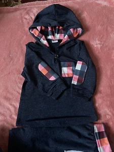 2pc boys casual red and black crew neck - Picture 1 of 4