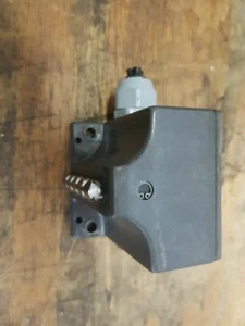 Schaltgetriebe stellmotor aus Maho MH400E / T Pos3 (hinten) - Bild 1 von 3