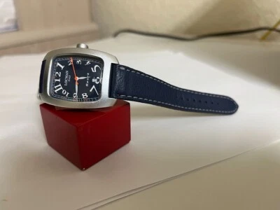 Reloj mujer LOCMAN Sport Tonneau caja aluminio REF 488 32 x 43 mm Foto 1 de 4