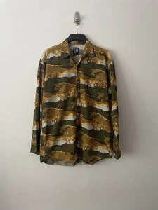 Gap Men’s Vintage Hunting Scene Denim Shirt Size M - Picture 1 of 5