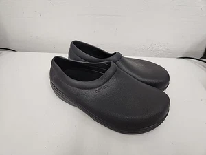 Crocs Arbeits-Clogs Herren Größe 7 Damengröße 9 rutschfest  - Bild 1 von 7