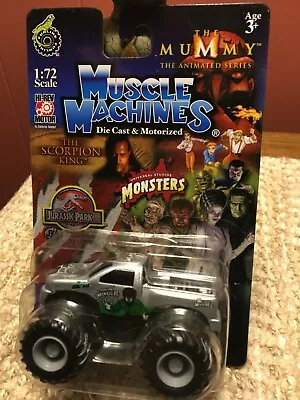MUSCLE MACHINES 1:72 Scale Universal WOLFMAN Bigfoot Monster Truck MOC 2003 - Image 1 of 4