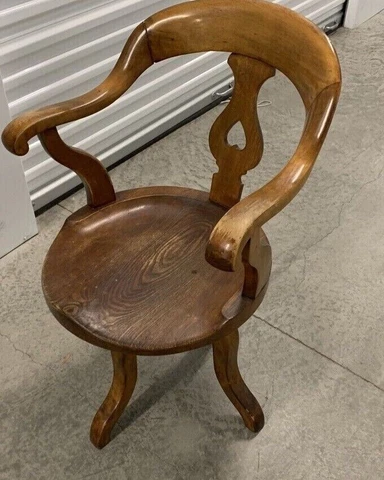 Antique Oak Swiveling arm chair Cover