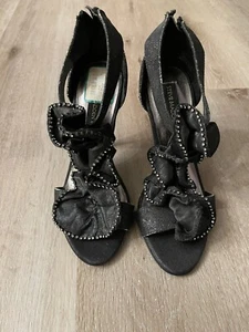 NWOB Steve Madden Luxe Open Toe Heels With Rhinestone Details - Picture 1 of 8