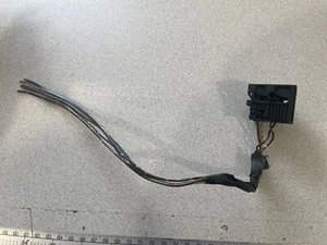 2000-2006 BMW X5 E53 ~ LEFT SIDE FUEL LEVEL SENSOR PLUG ~ 16116762044 ~ OEM PART - Foto 1 di 3