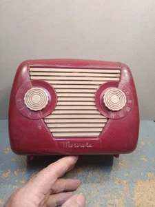 Motorola Owl-Eye Model 48L11 Tube Radio Battery Portable Vintage Untested AS-Is - Picture 1 of 24