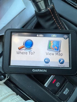 Garmin Nuvi 40LM 4.3 inch GPS Navigation System with Lifetime Maps COMPLETE - Image 1 of 3