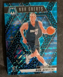 2024-25 Mosaic Dirk Nowitzki /25 Spectris Blue FOTL #295 Color Match NBA Greats - Bild 1 von 5