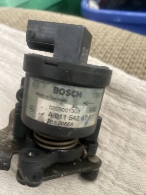 Sensor de posición de la carrocería del acelerador Mercedes-Benz Clase E TPS A 0115428717 OEM Foto 1 de 3