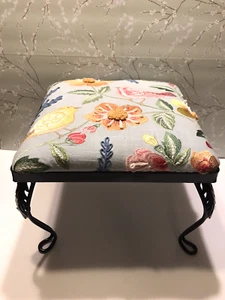 Vintage Footstool Ottoman Queen Anne Style Metal Legs - Picture 1 of 6