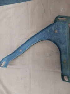 Front Left Bumper Outer Bracket | Fits 99 00 01 02 03 04 Ford F250 F350 Used - Picture 1 of 4