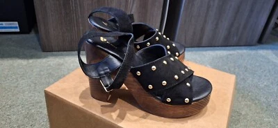 V BY VERY WOMENS PLATFORM  SANDALS BLACK Size 5 New Without Tag  - Image 1 of 4