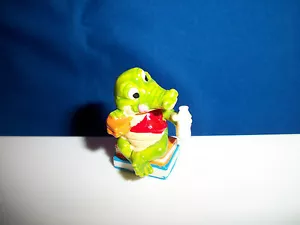 CARTOON KROKODIL Figur SCHÜLER Essen auf BÜCHERN Kinder Überraschung KROKOSCHULE - Bild 1 von 4