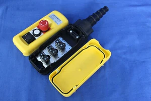 Schneider compatible XAC-A2713 Remote Operator Pendant, 2 buttons + EMO - Picture 1 of 3