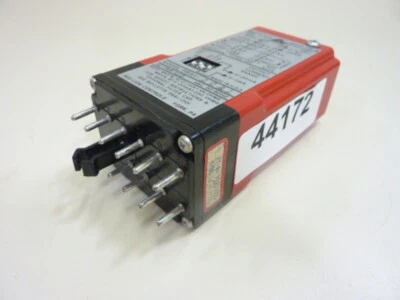 RED LION CONTROLS Pulse Rate Converter Relay PRA1-1021 Scratch & Dent #44172 - Image 1 of 2