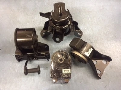 Juego de montaje de motor y transmisión 4 piezas para motor Mazda MPV 2000-2006 2,5 L 3,0 L Foto 1 de 4