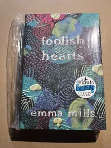 FOOLISH HEARTS by Emma Mills 2017 Owlcrate hardcover SIGNED BOOKPLATE + PATCH - Imagen 1 de 3