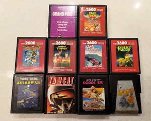 10x Atari 2600 Cartridge Games - Yars Revenge - Q*bert - Astrowar & More! - Picture 1 of 4