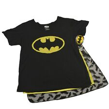 Batman Junior T-shirt Black Yellow Two Detachable Capes Halloween Size 11/13