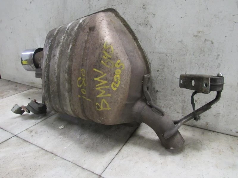 SILENCIADOR 04 05 BMW 645CI SOLO PICKUP Foto 1 de 4