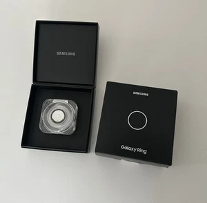 Samsung Galaxy Ring Titanium Silver SM-Q508 - Size 8 - Picture 1 of 4