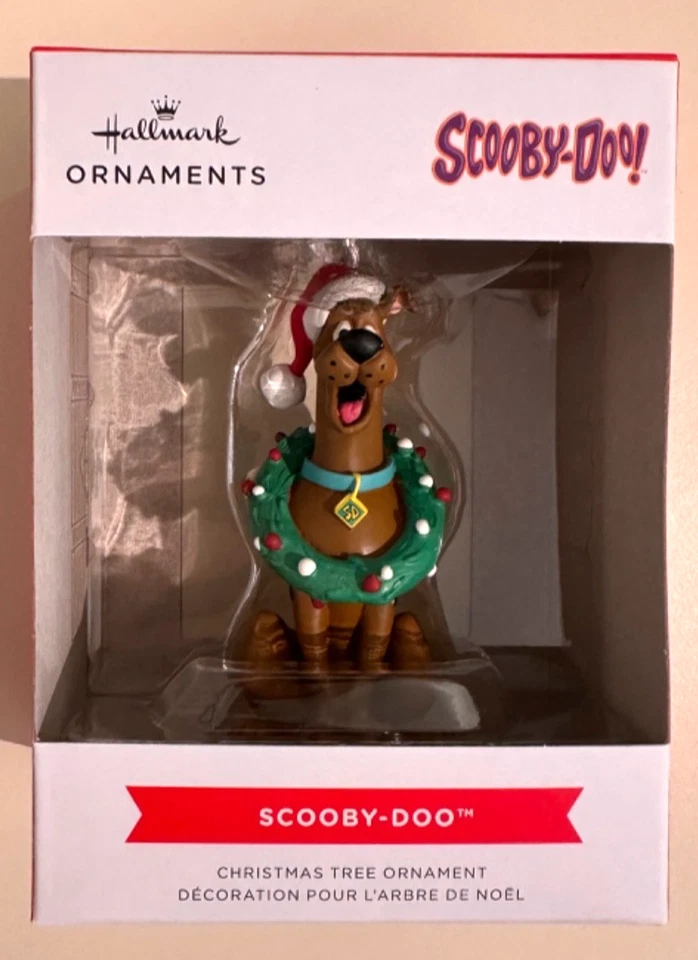 NIB Hallmark Scooby-Doo with Wreath Christmas Tree Holiday Ornament