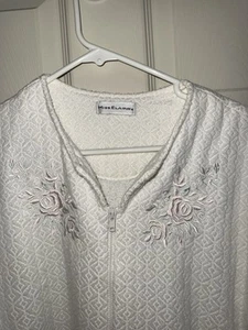 Miss Elaine House Coat Robe Women Sz M White Striped Zip Embroidery - Picture 1 of 6