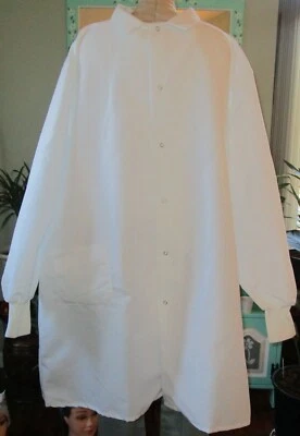 Best Medical L/S Lab Coat Knit Cuffs 2 Pockets 42" Length White Size 2X - Image 1 of 4