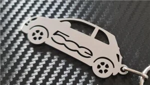 500E keyring CAR CONVERTIBLE HATCHBACK ALL ELECTRIC ICON - Picture 1 of 8