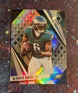DeVonta Smith 2023 Panini Phoenix Base Silver SP #90 - Picture 1 of 2