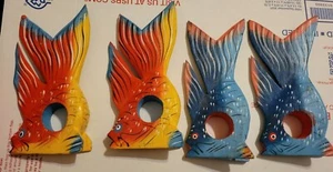 4 Vtg Painted Wood Wooden Fish Napkin Ring Holders - Imagen 1 de 5