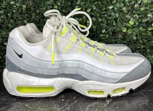 Nike Air Max 95 Retro Logo Pack Męskie Rozmiar 9 Neonowe Trampki Rekreacyjne Trampki Bez pudełka - Zdjęcie 1 z 11