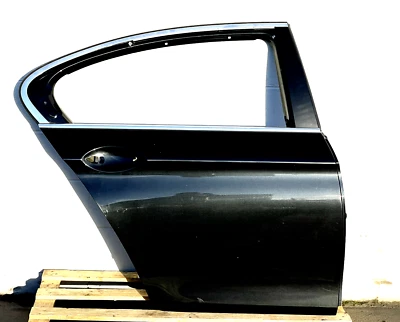 BMW 535i 528i M5 F10 2011-2016 pasajero trasero derecho puerta carcasa negro OEM Foto 1 de 4