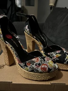 Size 8 UK Dorothy Perkins Floral Platform Shoes - Picture 1 of 5