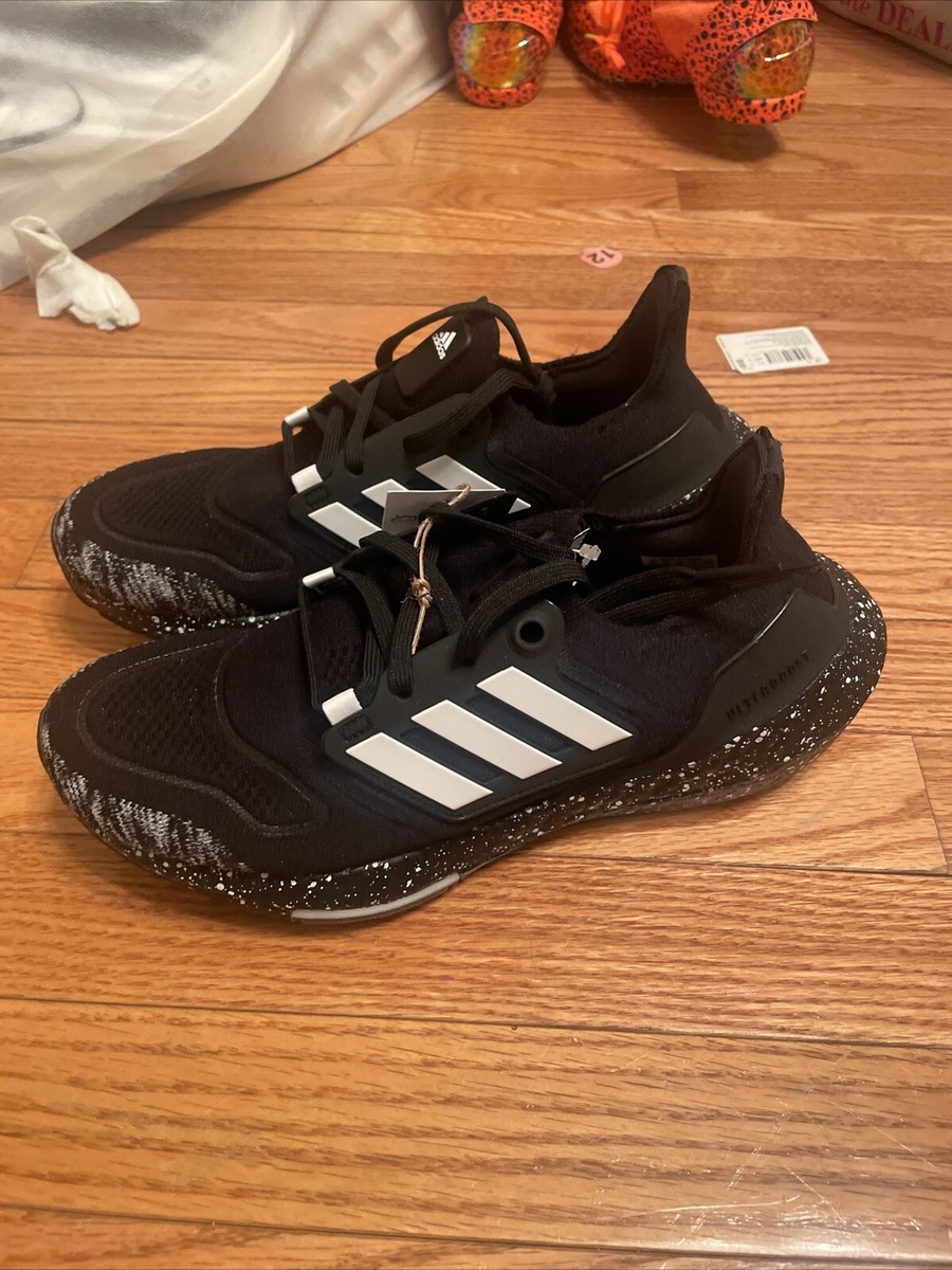adidas UltraBoost 22 Black White Speckled for Sale adidas UltraBoost 22 Black White Speckled for Sale