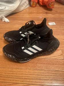 Adidas Ultraboost 22 Running Shoes Black White Speckled HP3310 Men's Size 6.5 - Picture 1 of 5