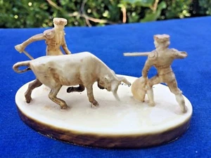 Vintage Tijuana Mexiko BULL FIGHT MATADOR einzigartige Statue Skulptur EINZIGARTIG selten - Bild 1 von 6