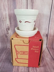Longaberger Pottery Red Woven Traditions Small Flower Pot #32263 NEW IN BOX - Picture 1 of 2