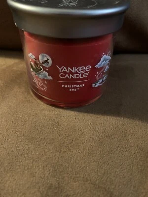 Velas-Bath and Body Works, Kylie Skin, White Barn y varias opciones más Foto 1 de 4