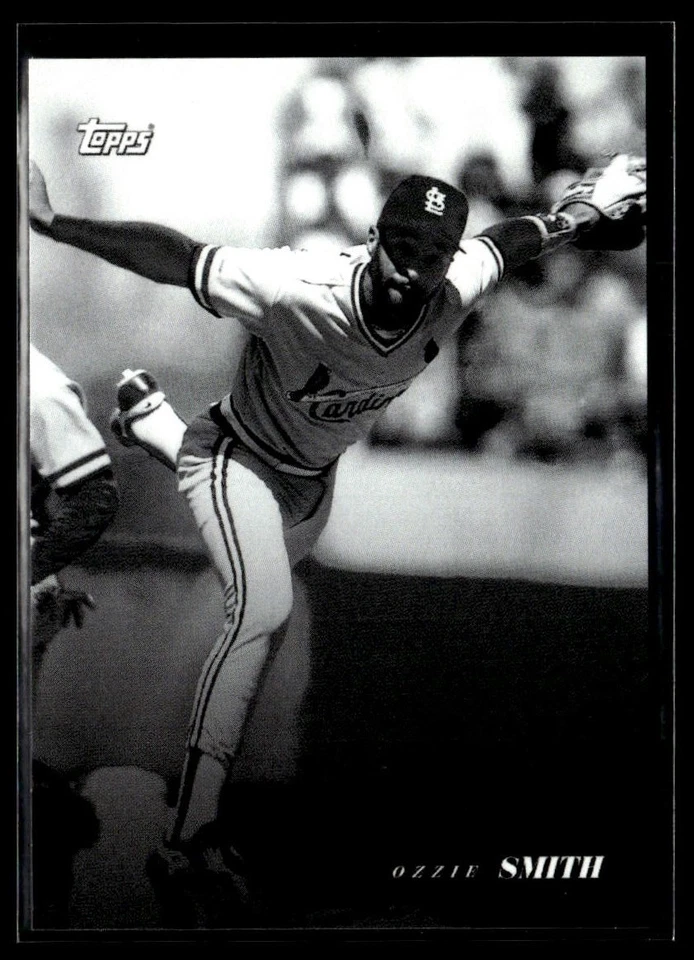 2022 Topps Black & White 29 Ozzie Smith St. Louis Cardinals - Image 1 of 2