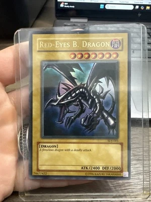 Red-Eyes Black Dragon SDJ-001 1st Edition  Ultra Rare Yu-Gi-Oh Card Played MP - Image 1 of 2