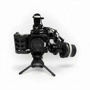 Blackmagic Pocket Cinema Camera Original (BMPCC OG) , Complete Handheld RIG - Picture 1 of 22