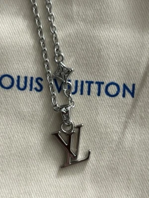 collana monogram louis vuitton - Immagine 1 di 3