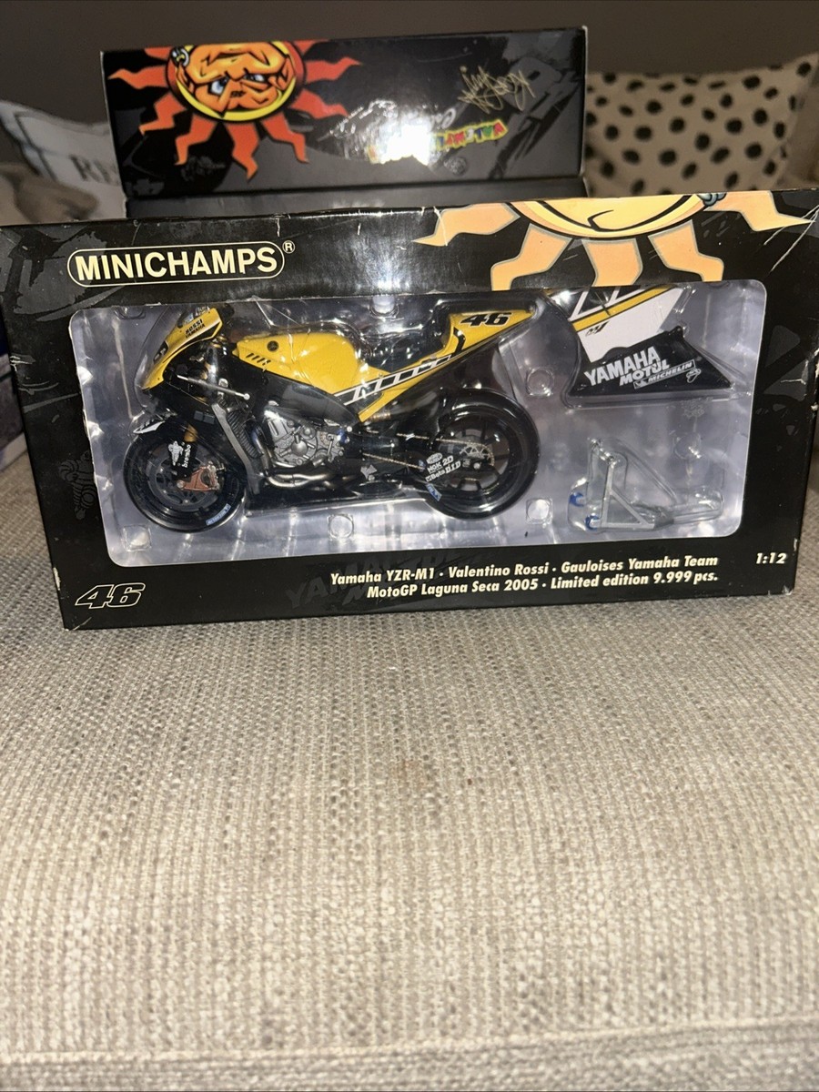 MINICHAMPS Yamaha Diecast Motorcycles & ATVs 2005 Vehicle MINICHAMPS Yamaha Diecast Motorcycles & ATVs 2005 Vehicle