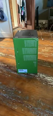 Consola de videojuegos Microsoft Xbox Series X 1 TB - negra Foto 1 de 4