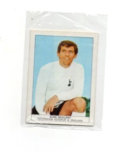 Nabisco Food Football card No 8 of 24 Alan Mullery Tottenham Hotspur & England - Picture 1 of 2